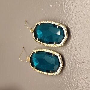 Kendra Scott large drop earrings